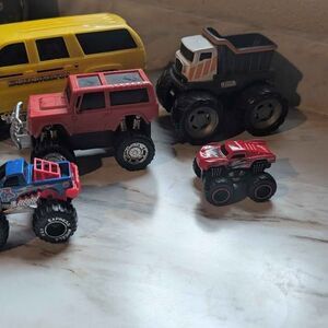 Monster truck lot 1